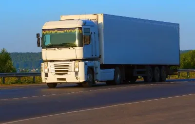 İzmir ile Çay Arası Öğrenci Eşyası Taşıma